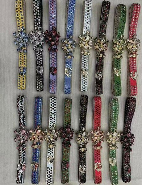 Ceinture tête de mort strass