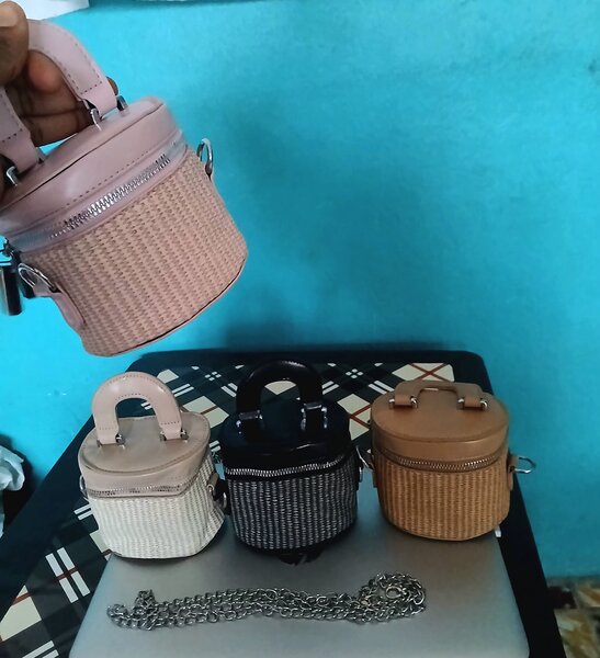 Mini bandoulière à chaînette