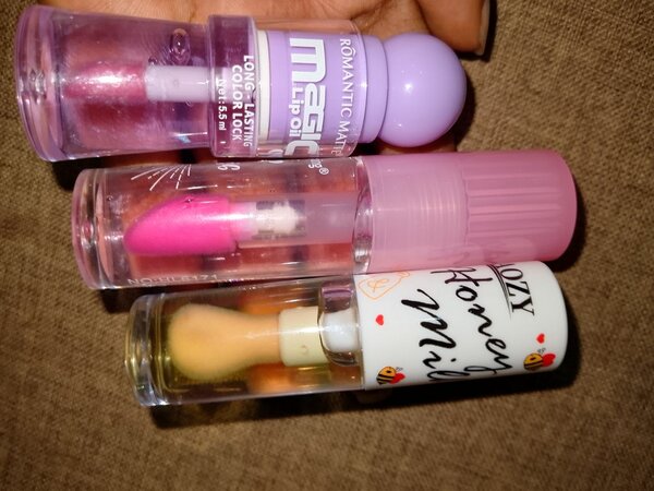 Ensemble de Brillants À Lèvres