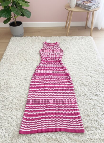 Robe d'été rayée rose