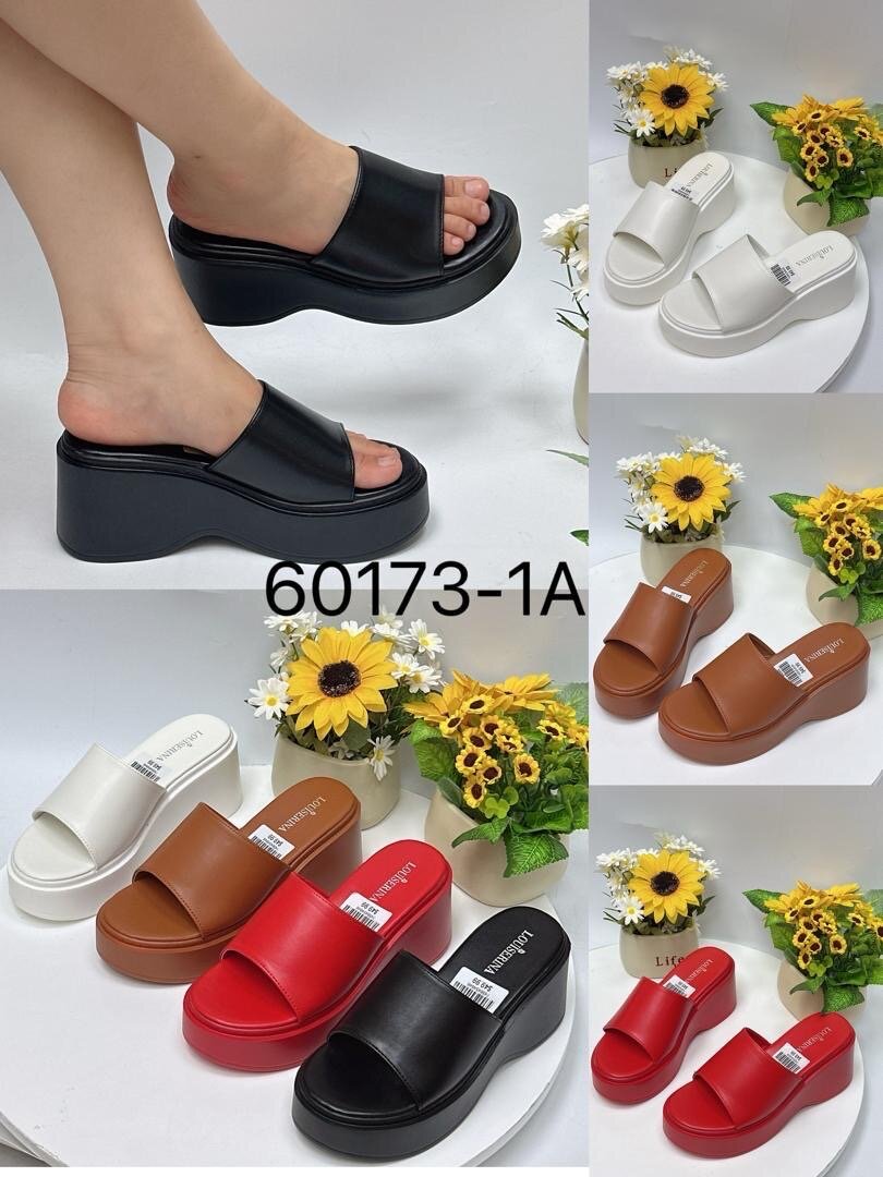 Sabots à talons hauts élégants