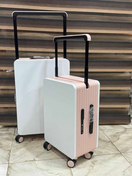 Valise à roulettes élégante
