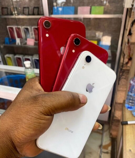 iPhone XR