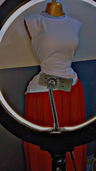 Robe longue rouge élégante