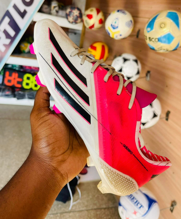 ADIDAS ADIZERO 