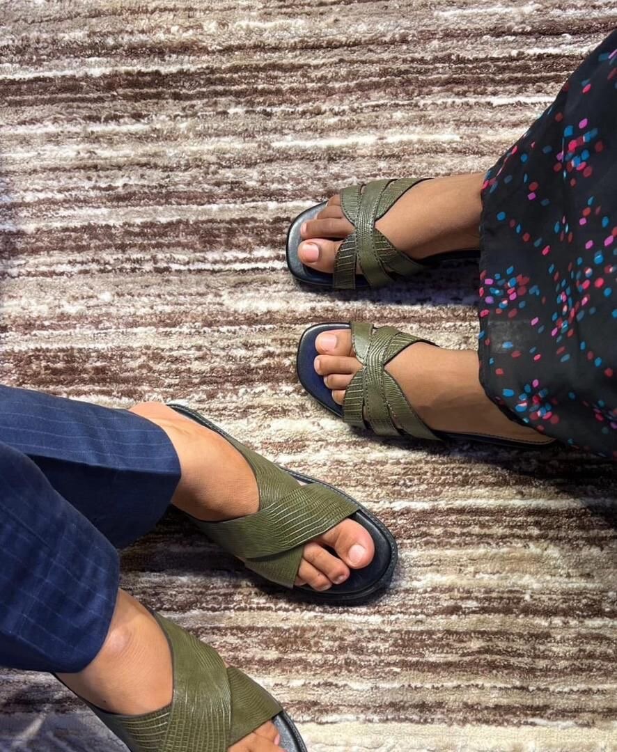 Sandales couples en cuir