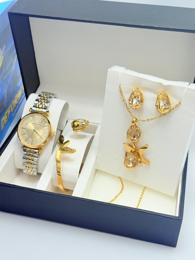 Ensemble Bijoux et Montre Femme