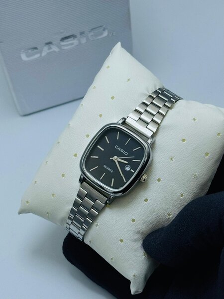 Montre Casio authentique