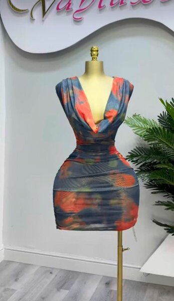 Chic robe disponible