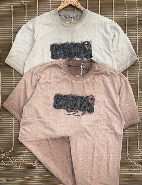 T-shirts unisex au design tendance