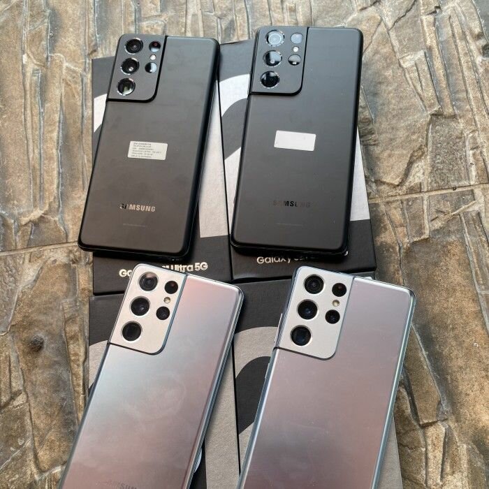 Brand new galaxy S21 ULTRA 5G 256GB in box 12 months warrant