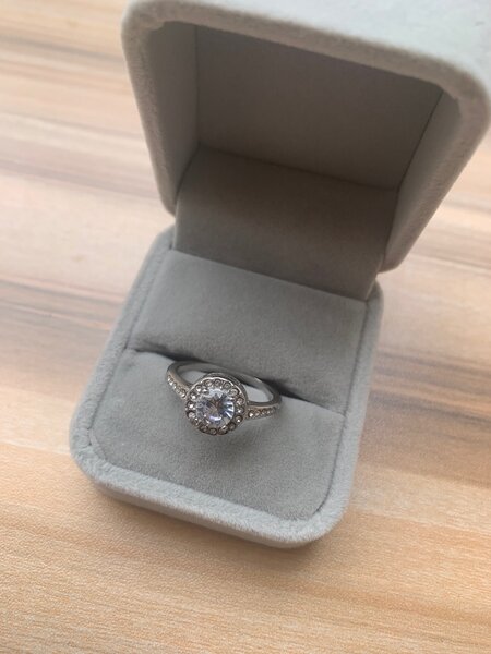 Quality engagement/promise ring