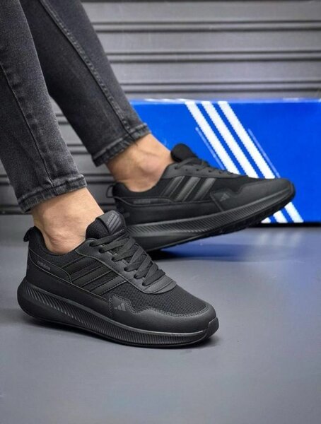 Baskets noires pour hommes