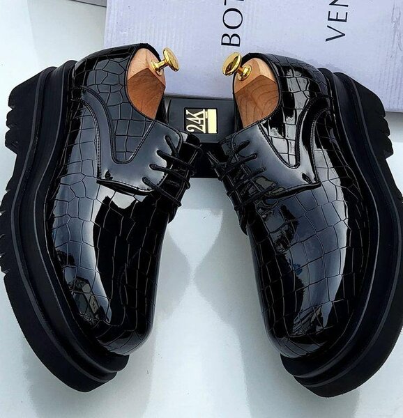 Chaussures élégantes en cuir