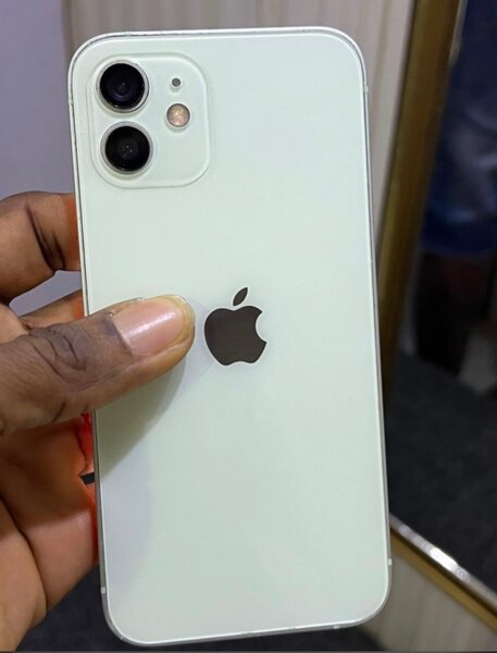 iPhone 12 Blanc - 64Go