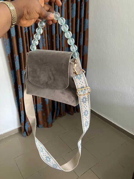 Sac à main en velours