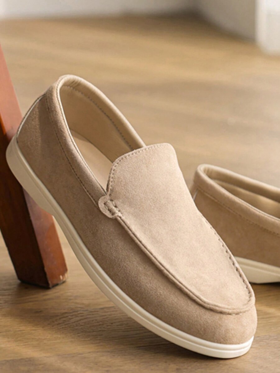 Mocassins en daim beige