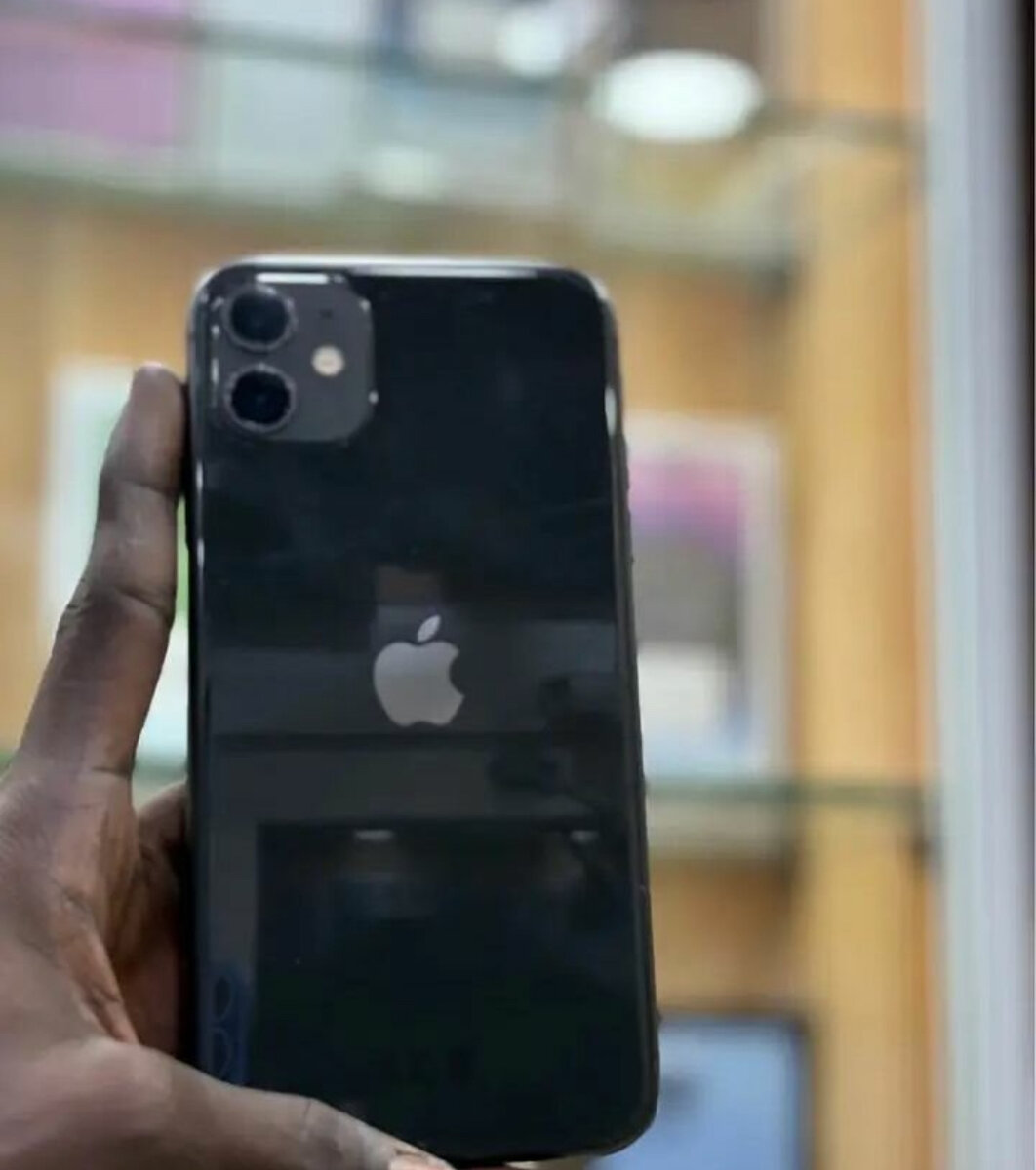 iPhone 11 Gris