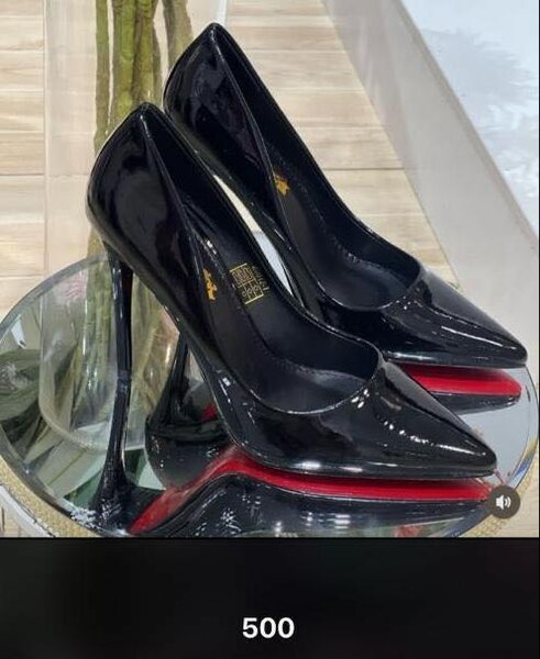heels size 39