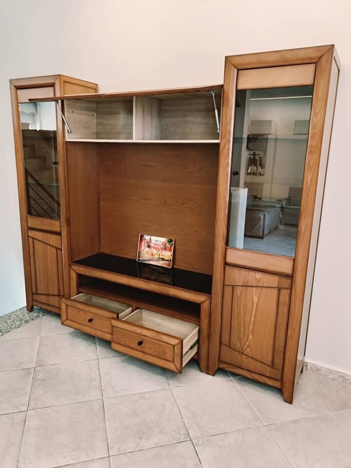 Meuble TV en bois moderne