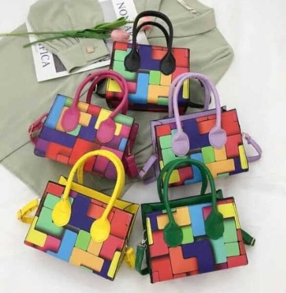Sac à main coloré tendance