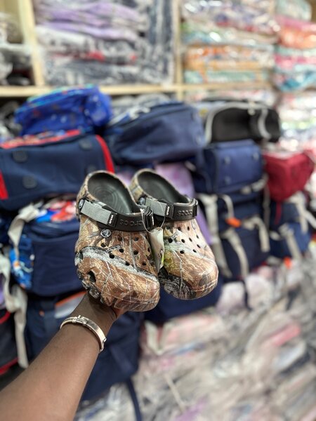 Sandale crocs