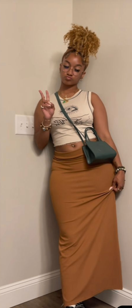 Jupe longue en tricot côtelé