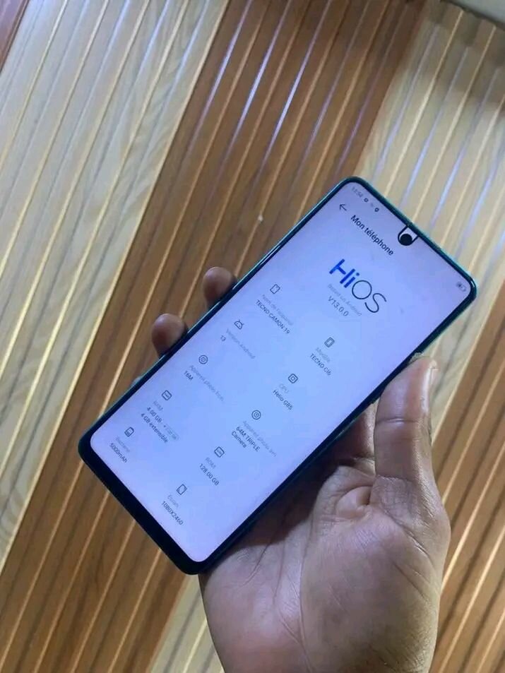 Smartphone HiOS moderne