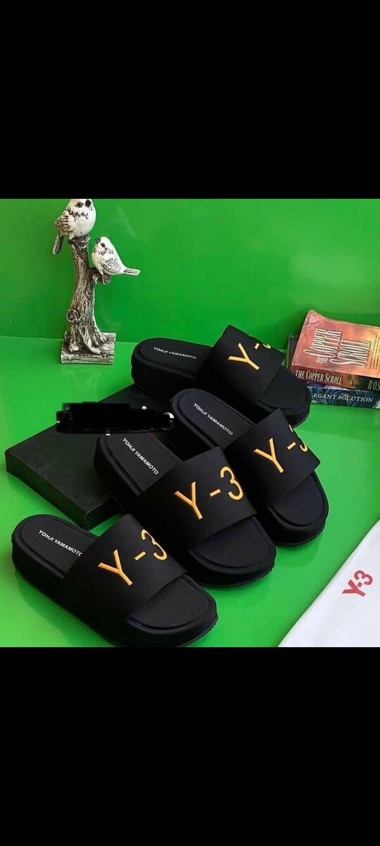 Y-3 slides