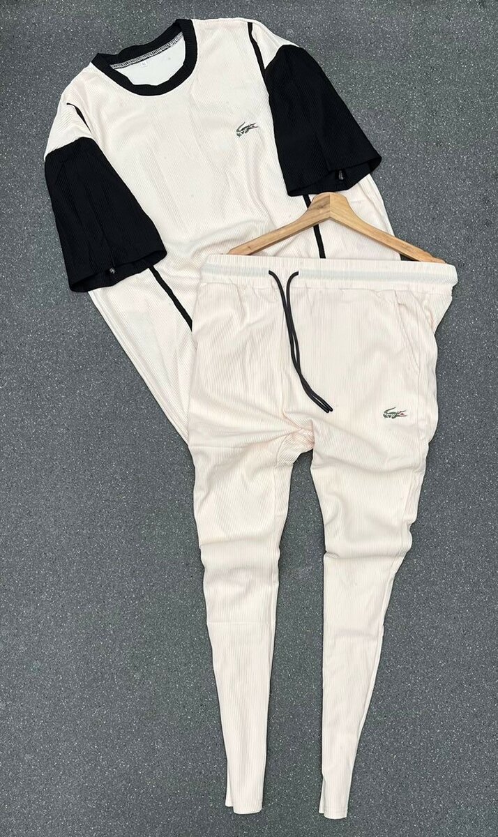 Survêtement Lacoste