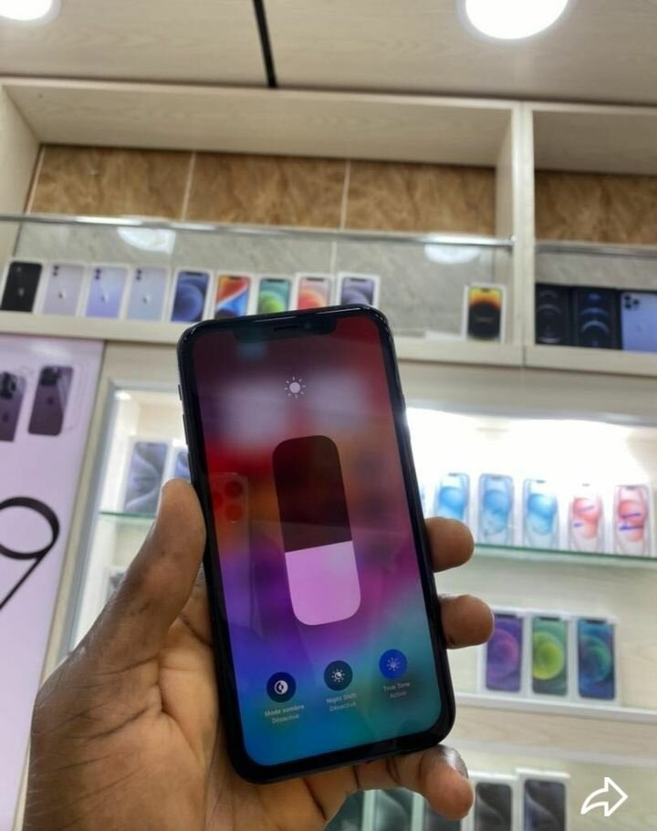 iPhone avec Face ID 64GB