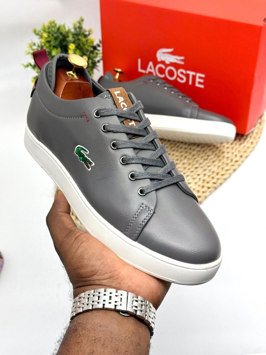 LACOSTE CLASSIC WHITE AND ASH
