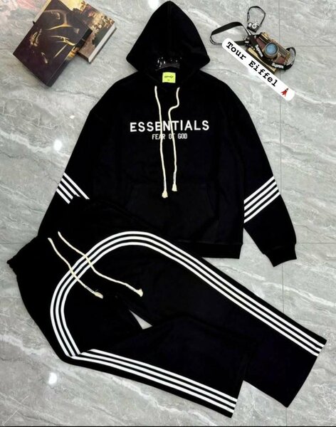 Ensemble de sport Essentials