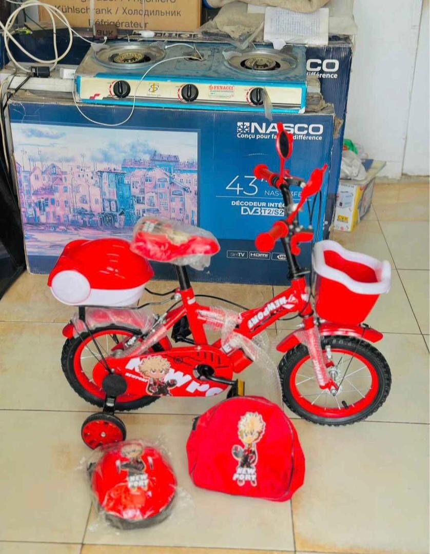 Vélo Enfant Rouge avec Accessoires
