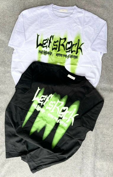 T-shirt graphique tendance