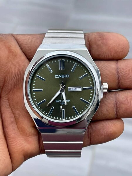 Montre Casio Classique Homme