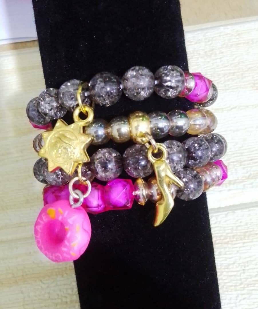 Bracelets fantaisie pour femmes