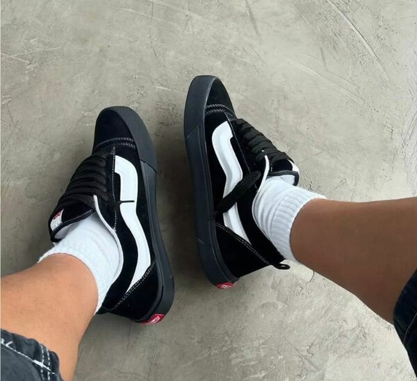 Vans knu skool