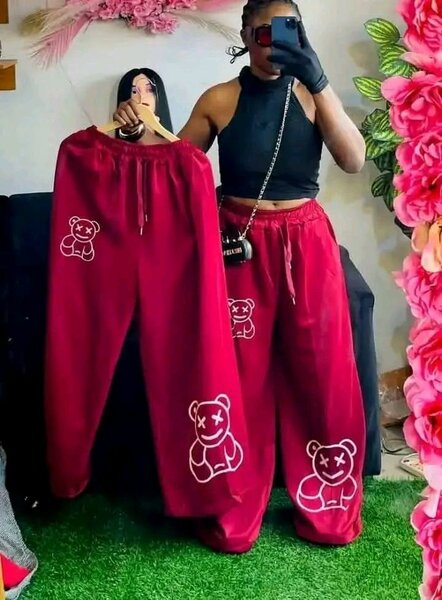 Pantalon jogging ours rouge