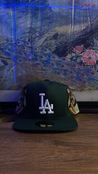 Casquette LA brodée