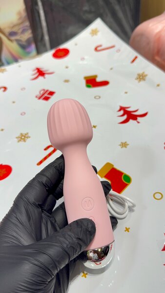 Masseur électrique rose