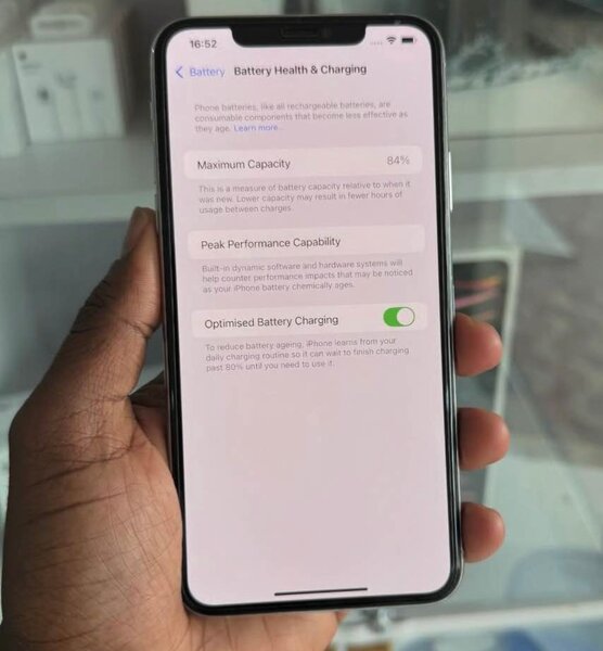 iPhone 11 Pro Max 64 Go