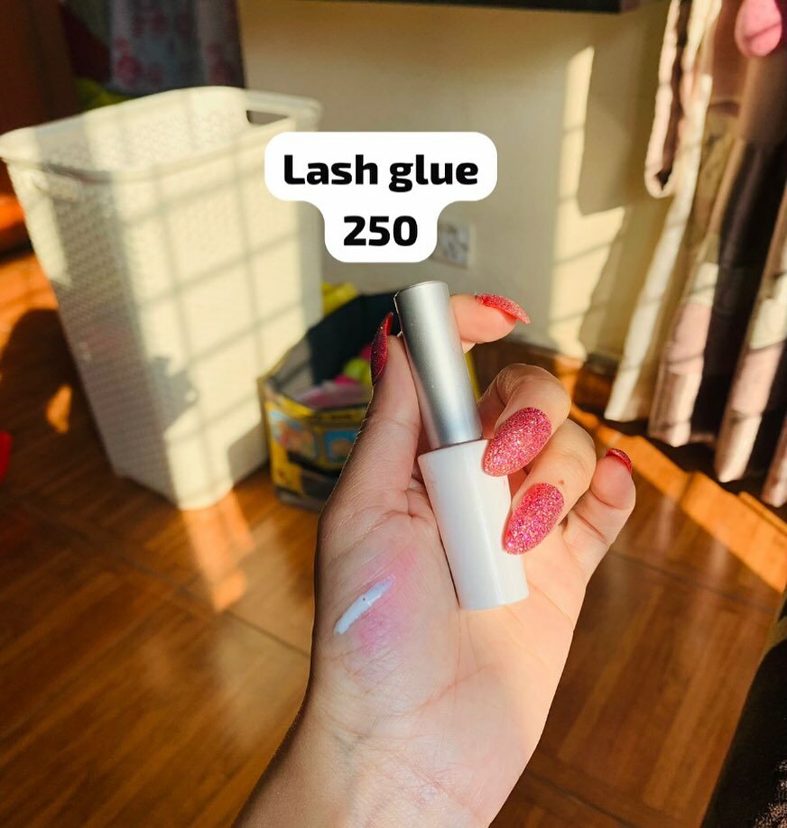 Lash glue