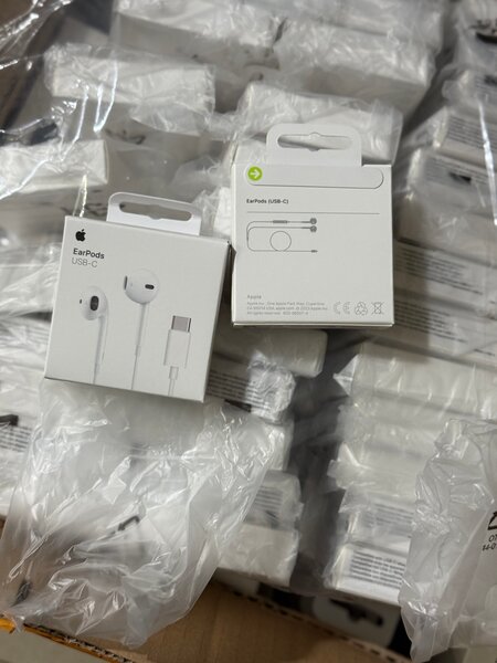 Apple EarPods iPhone USB-C