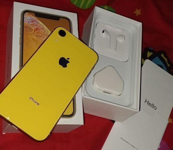 iPhone XR