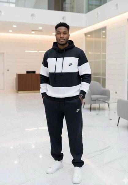 Ensemble de survêtement à capuche Nike