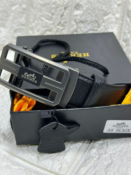 Ceinture de marque en cuire