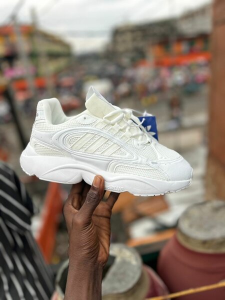 Baskets blanches Adidas