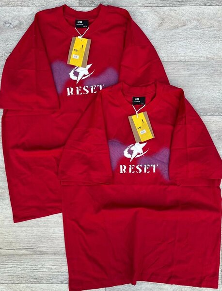 T-shirt rouge unisexe RESET