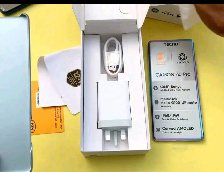 TECNO Camon 40 Pro